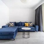 Kolska Blue & Grey Harmony By Bookinghost Apartamento