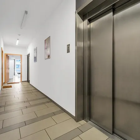 Kolska Blue & Grey Harmony By Bookinghost