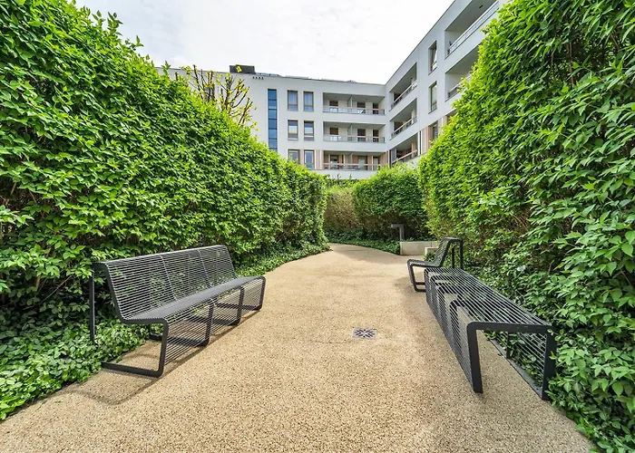 Kolska Blue & Grey Harmony By Bookinghost شقة